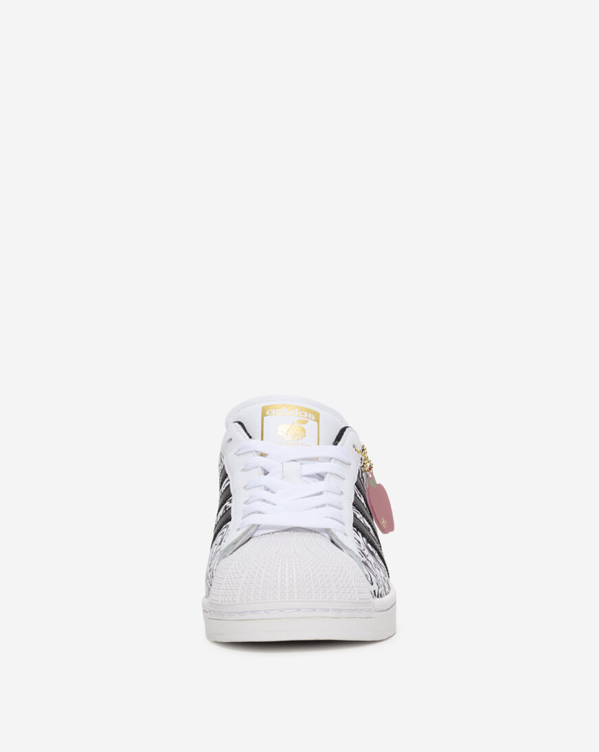 Shop adidas Superstar II NYC JQ6116 white | SNIPES USA