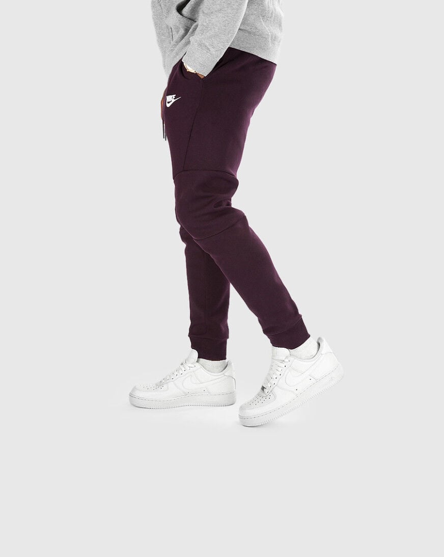 nike tech fleece joggers burgundy