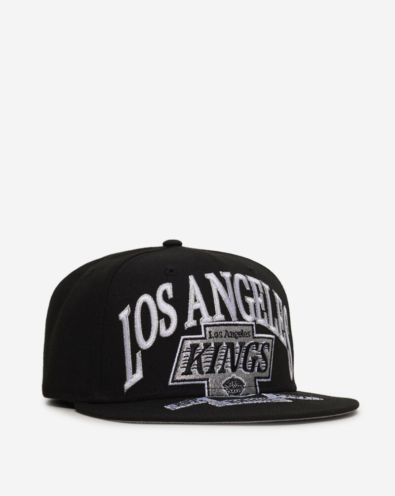 New Era 59Fifty Los Angeles Kings Oversized Script Fitted Hat 60693649 Black 1