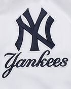 PRO STANDARD New York Yankees Classic Chenille Double Knit Pull Over Hoodie LNY531152-WHT White 2