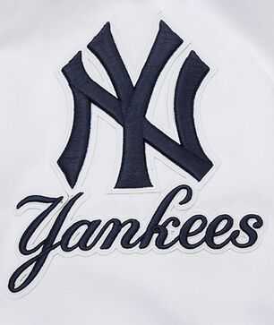 New York Yankees Classic Chenille Double Knit Pull Over Hoodie