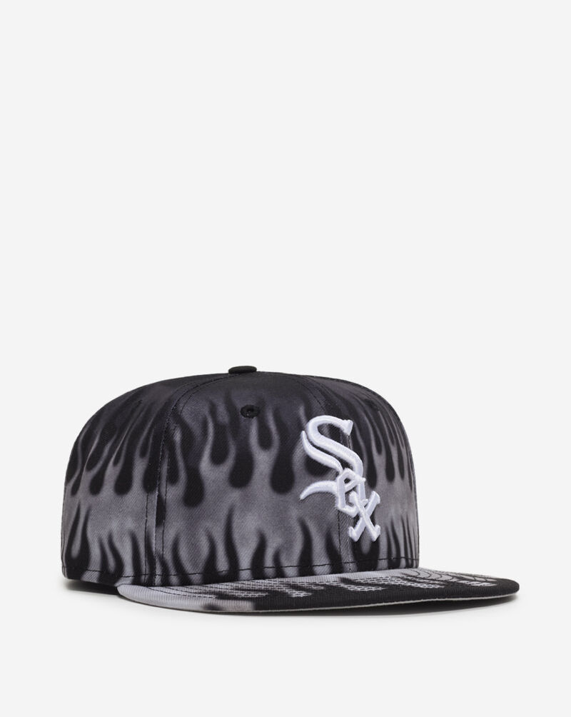 New Era 59Fifty Chicago White Sox Flames Fitted Hat 60949332 Black 1