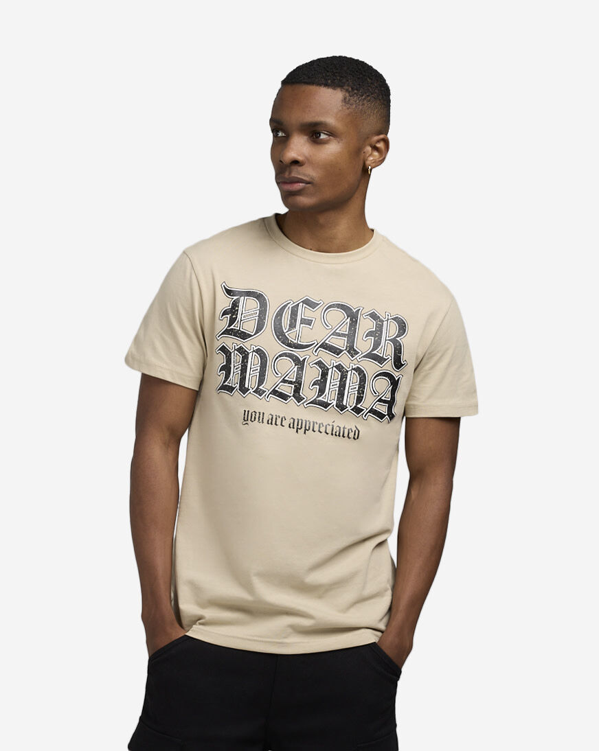 【DEARMINE】Elas Name Tack Tee Shop Urban Classics Dear Momma Tee MTUS387-US-03872 beige