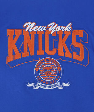 New York Knicks Team Badge Pullover Hoodie