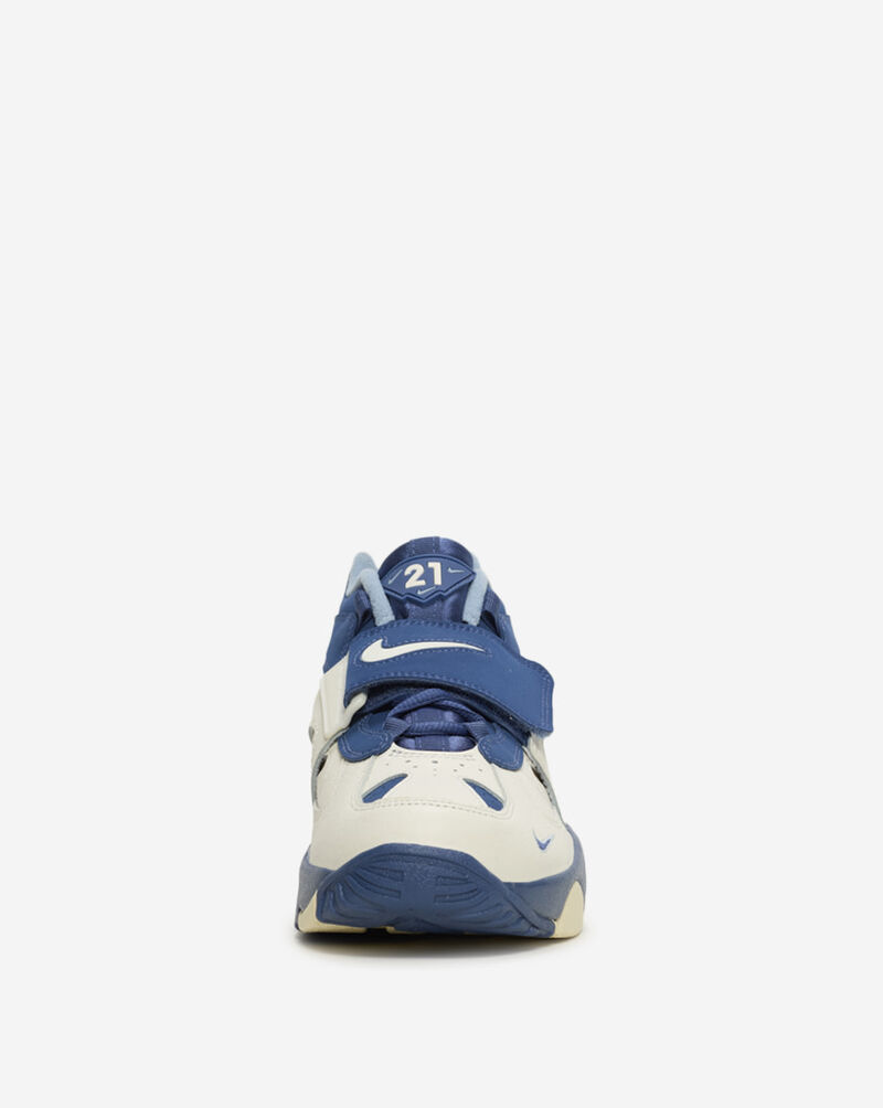 Nike Big Kids' Air Diamond Turf II IR4727-100 White 3