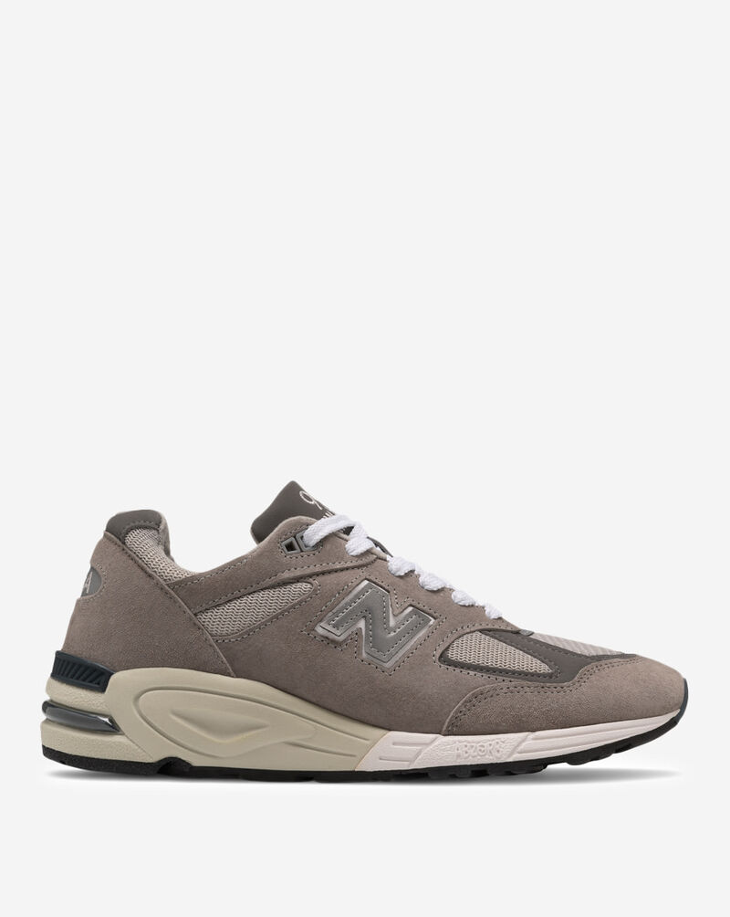 Shop New Balance 990v2 M990GY2 grey | SNIPES USA 