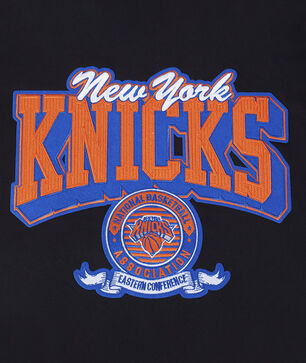 New York Knicks Team Badge Pullover Hoodie