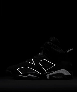 Air Jordan 6 "Cap and Gown"