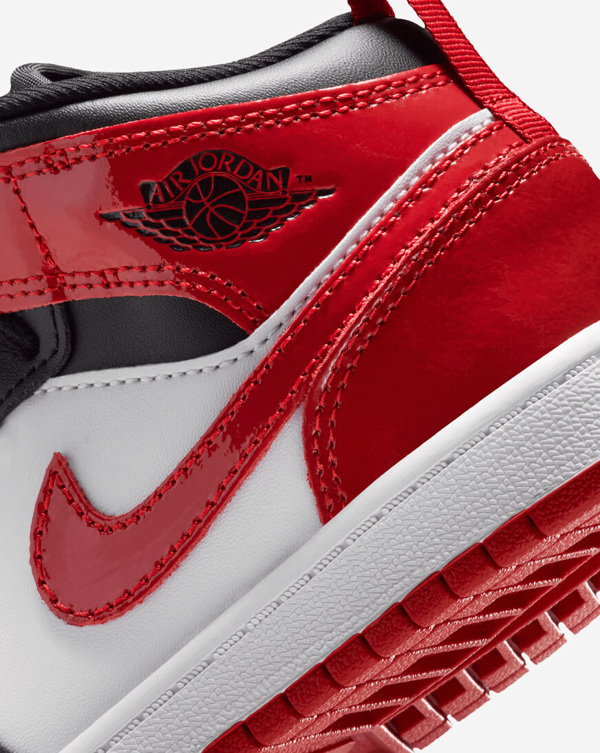 Shop Jordan Little Kids' Air Jordan 1 Mid SE HV4444-006 red