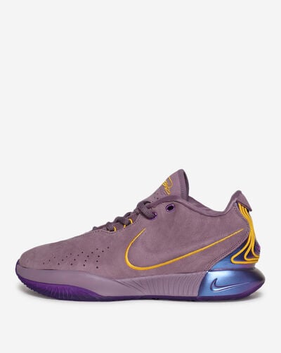 LeBron XXI