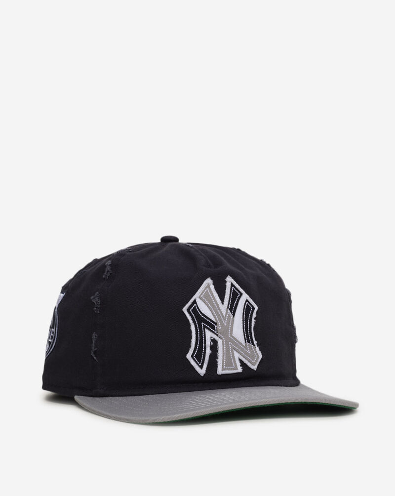 New Era 19Twenty New York Yankees Frayed Snapback Hat 60833829 Blue 1