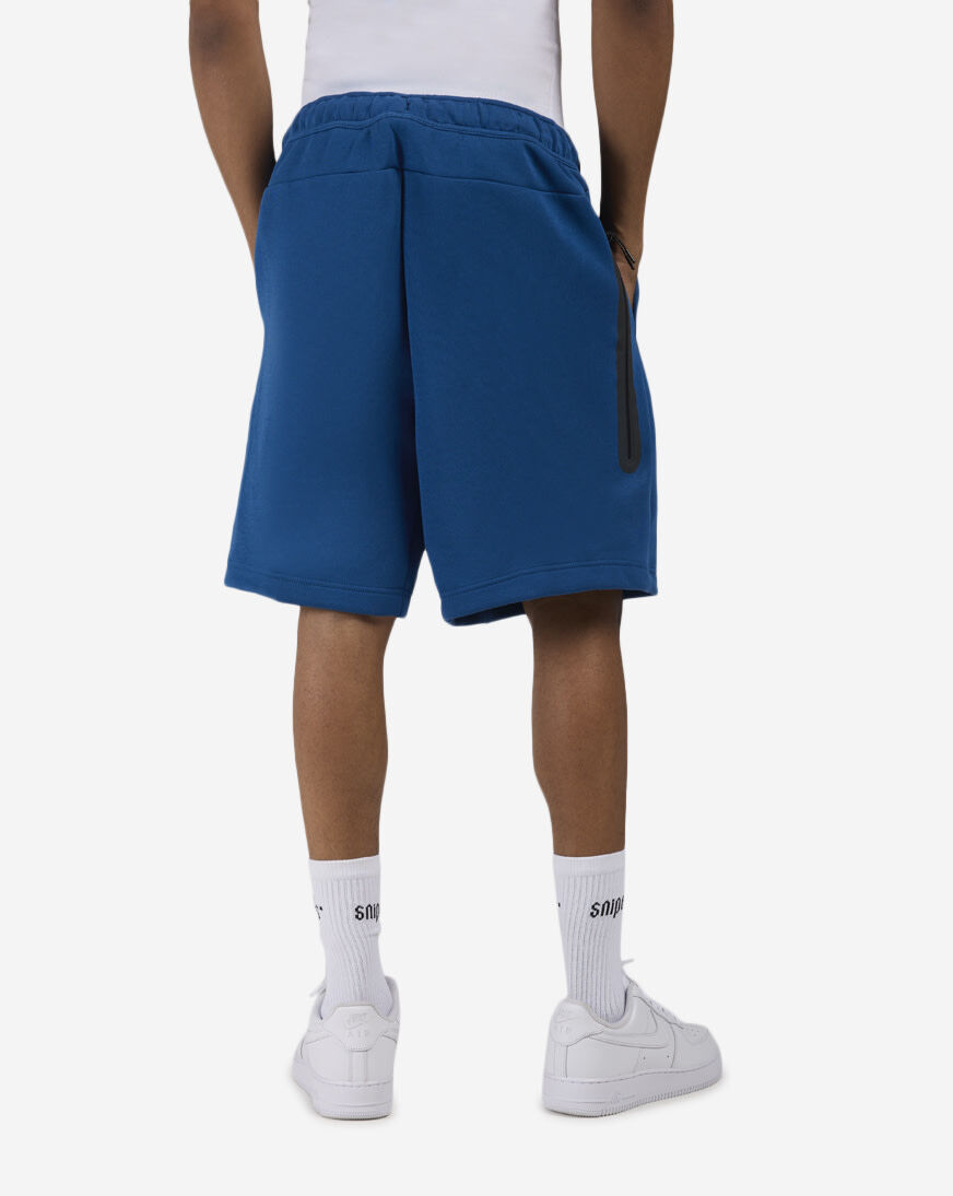 Shop Nike Tech Fleece Shorts IM0693-476 blue | SNIPES USA