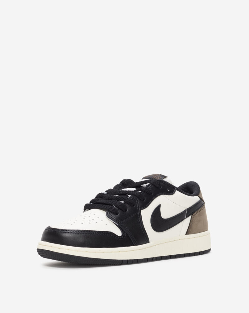 Grade School Air Jordan 1 Low