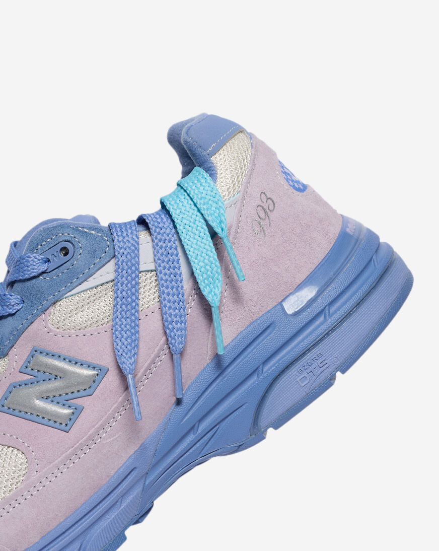 Shop New Balance 993 U9935YA cream | SNIPES USA