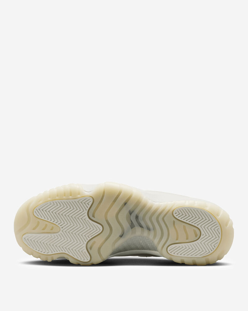 Jordan Air Jordan 11 Retro  AR0715-110 White 5