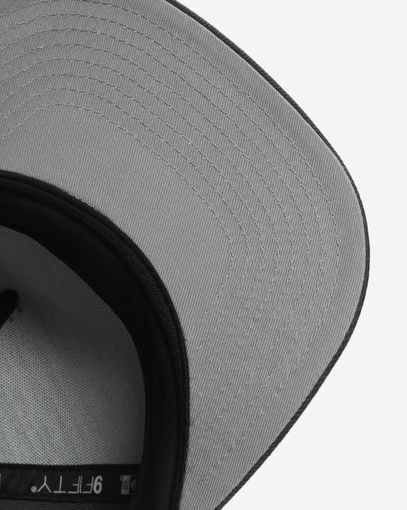 New Era 9Fifty Chicago Black Hawks A-Frame Snapback Hat 70932205 Grey 4