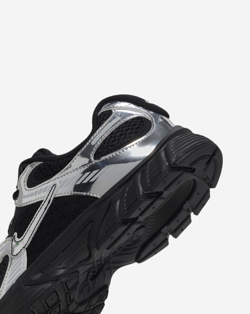 Nike Big Kids' V5 RNR IU7230-010 Black 8