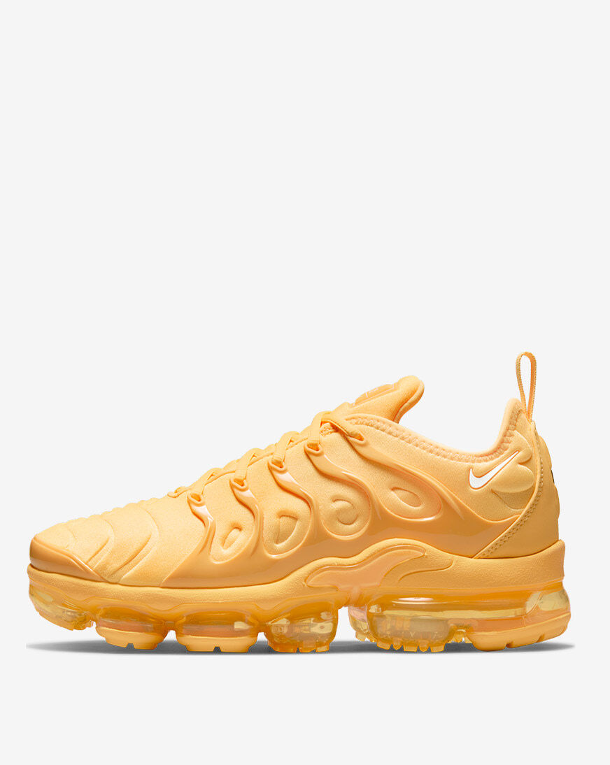 snipes nike vapormax plus