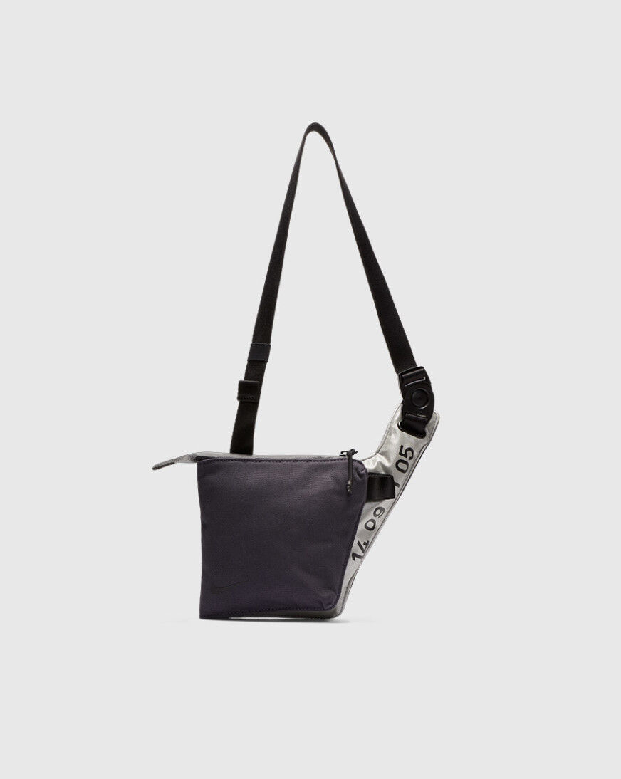 Nike tech cross body bag store