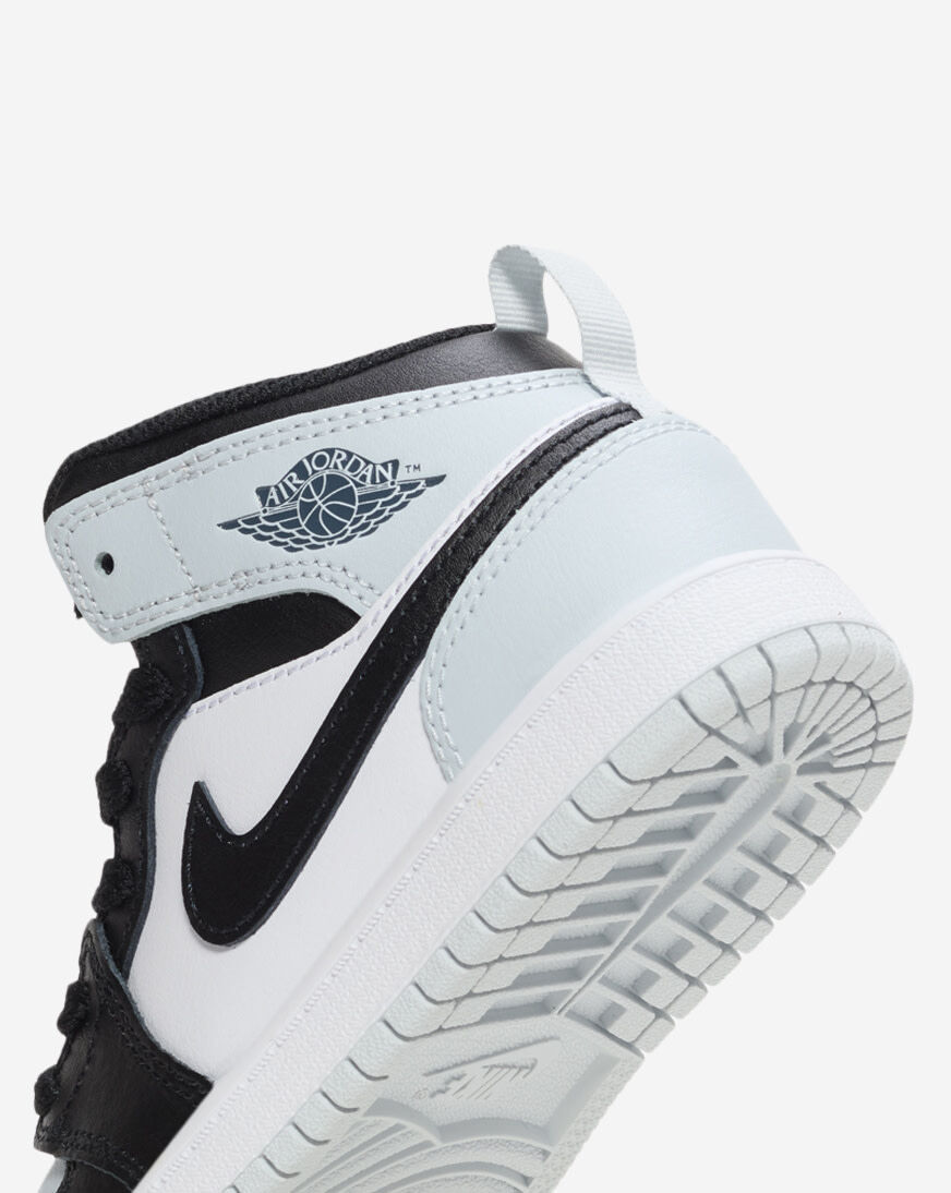Shop Jordan Little Kids' Air Jordan 1 Mid DQ8424-002 black