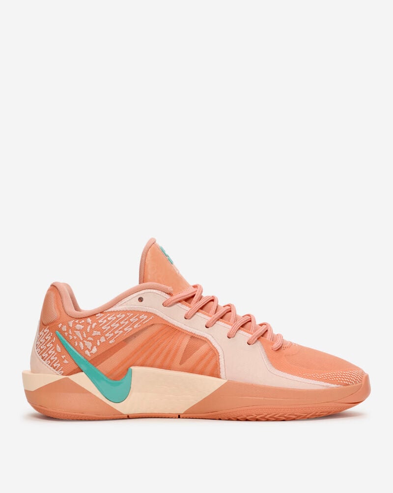 Nike Sabrina 2 FQ2174-801 Orange 4