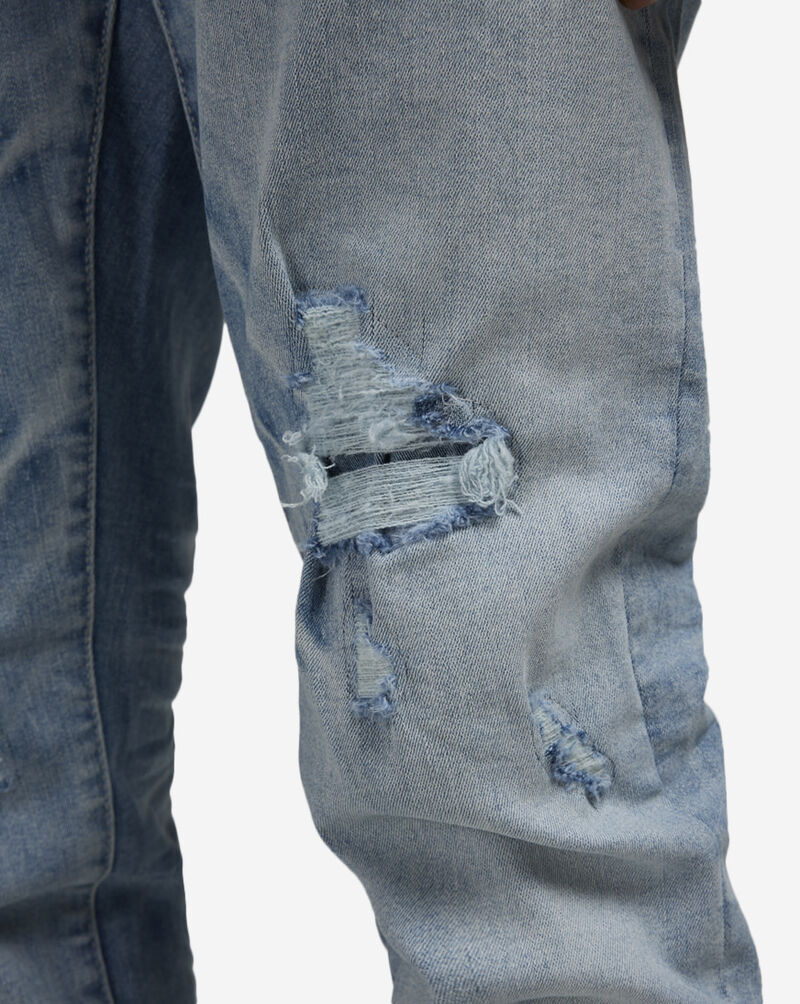 Slim Distressed 5-Pocket Jeans