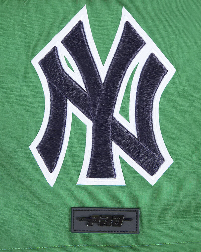 PRO STANDARD New York Yankees Short Sleeve Classic Chenille Tee  LNY131148-KGR Green 4