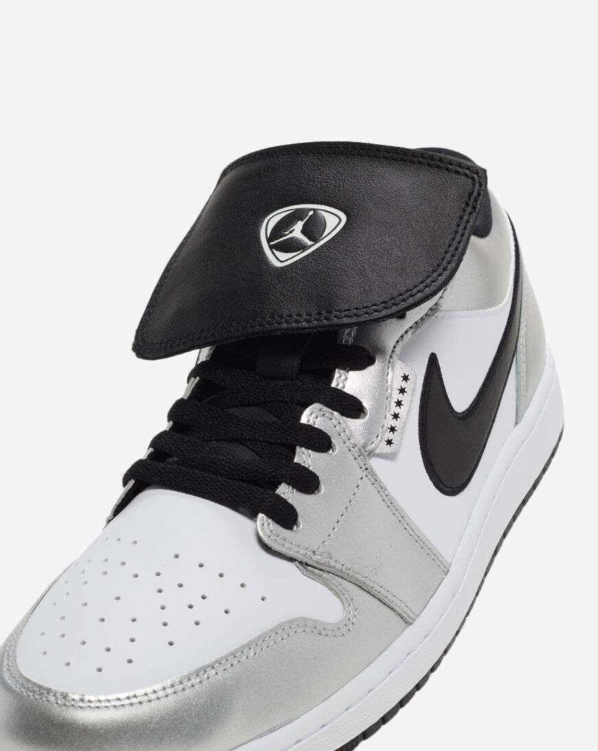Shop Jordan Air Jordan 1 Low SE IR2278-100 grey | SNIPES USA