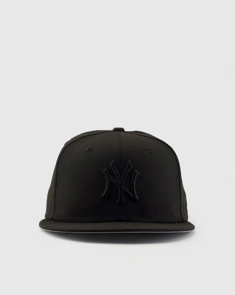 New Era Knicks Core Snapback 70353262 Black 2