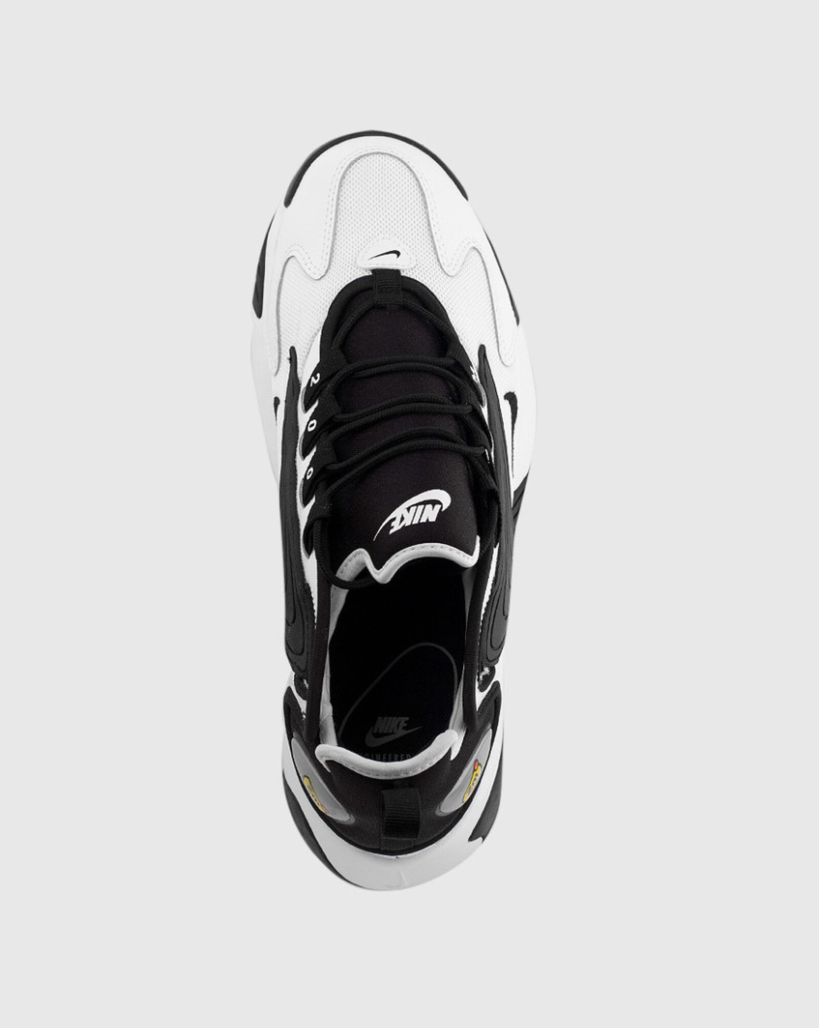 Beruhmtheit Keller So Tun Als Ob Nike Zoom 2k Usa Schlummern Verkleidet Gras