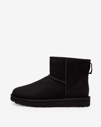 Grade School Classic Mini II Winter Boots