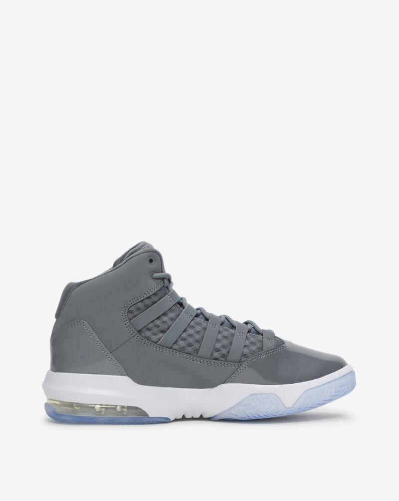 Jordan Big Kids' Max Aura AQ9214-010 Grey 4
