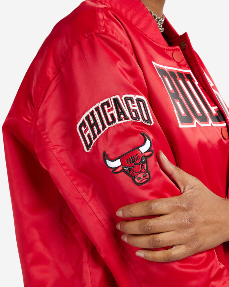 Pro Standard Chicago Bulls Big Logo Satin Jacket BCBU55015-RED Red 5