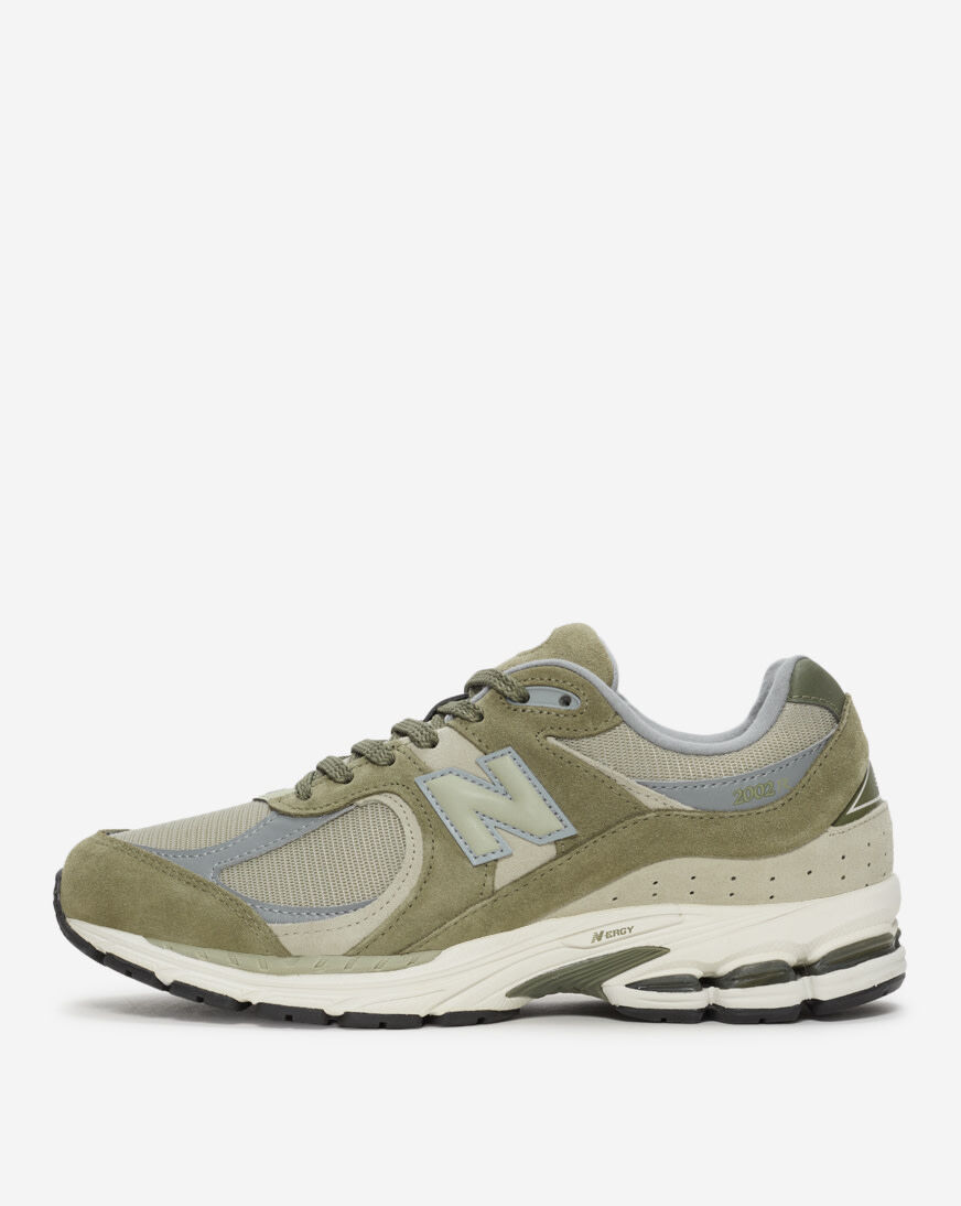 Shop New Balance 2002R U2002RCA green | SNIPES USA