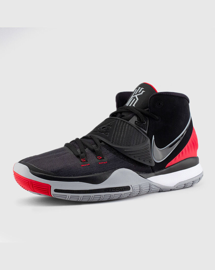 kyrie sneakers mens