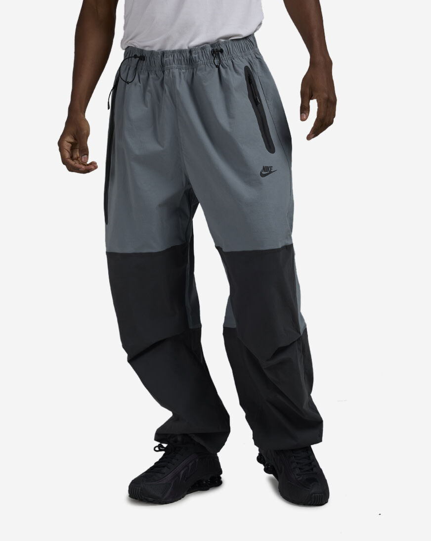 Shop Nike Tech Woven Oversized Pants HM7158-065 grey | SNIPES USA