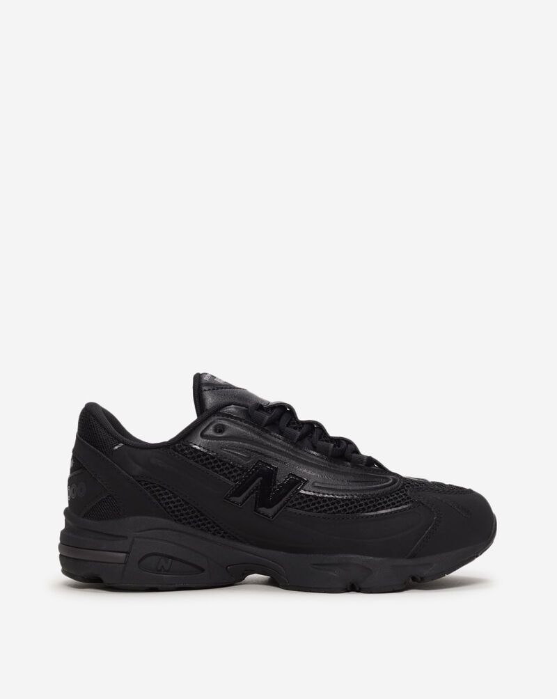 New Balance Grade School 1000 GC1000BK Black 4