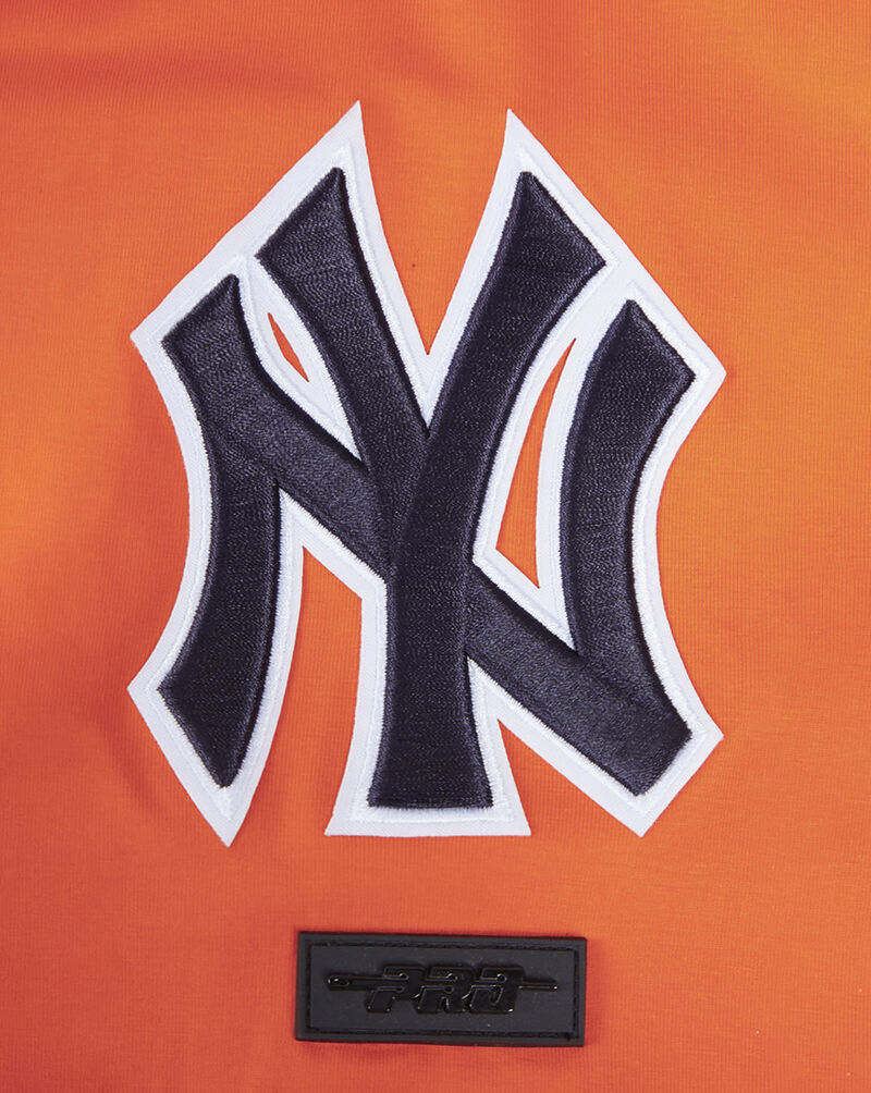 PRO STANDARD New York Yankees Short Sleeve Classic Chenille Tee LNY131148-ORG Orange 4