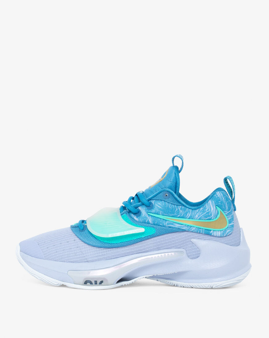 nike zoom snipes