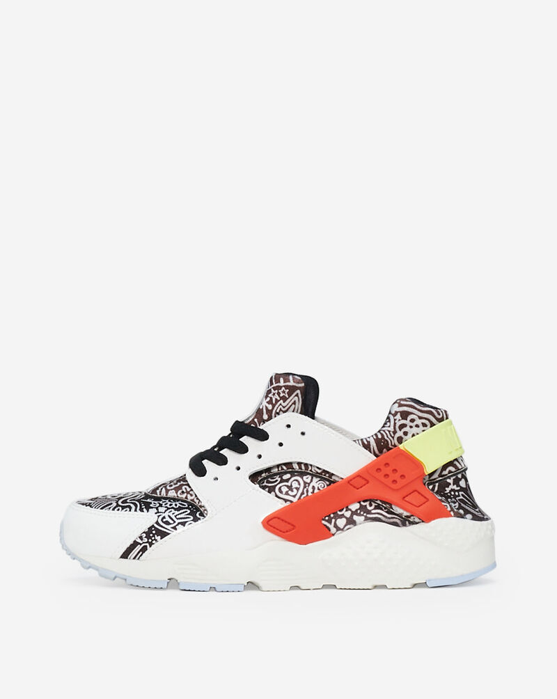 white huaraches grade school