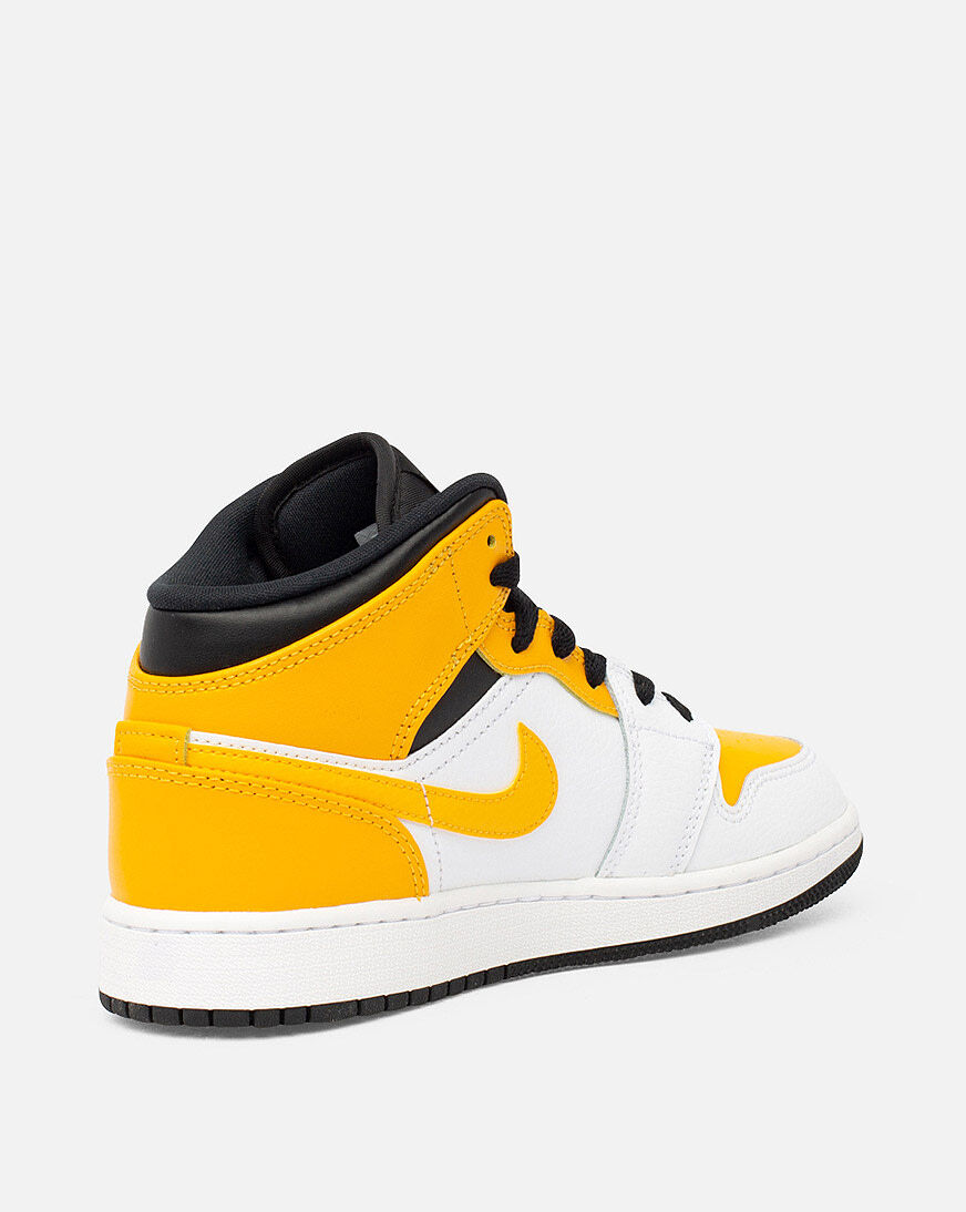 grade school yellow and black jordan 1