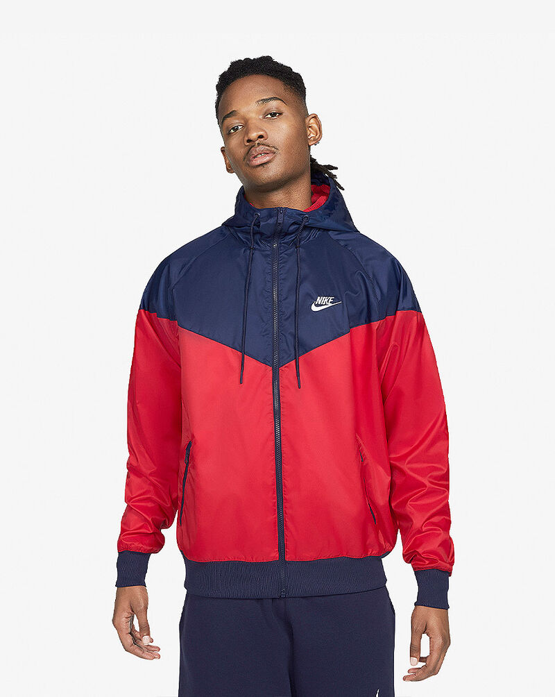 Shop Nike NSW Windrunner Woven Jacket DA0001-657 red | SNIPES USA