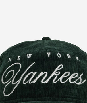 19Twenty New York Yankees Velvet Snapback Hat