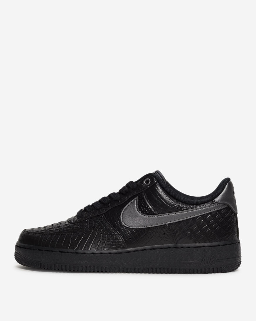 Shop Nike Air Force 1 '07 IV6306-010 black | SNIPES USA
