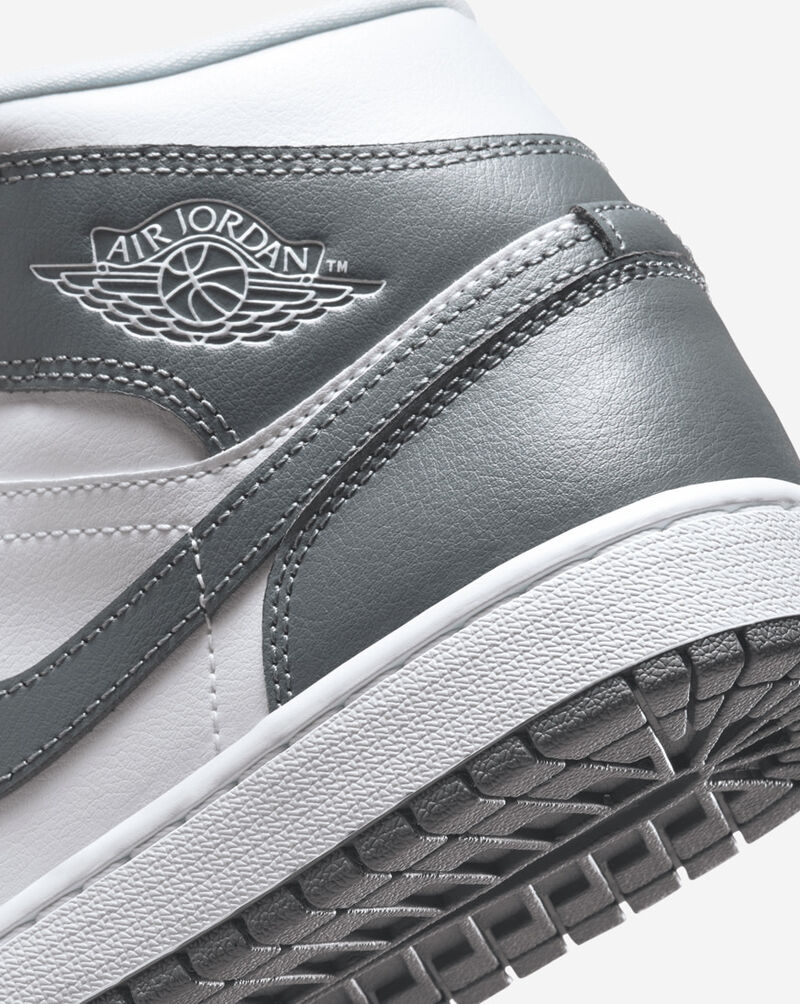 Jordan Air Jordan 1 Mid BQ6472-113 White 8