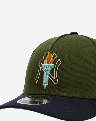 9Forty A-Frame New York Yankees City Feat Snapback Hat 9Forty A-Frame New York Yankees City Feat Snapback Hat