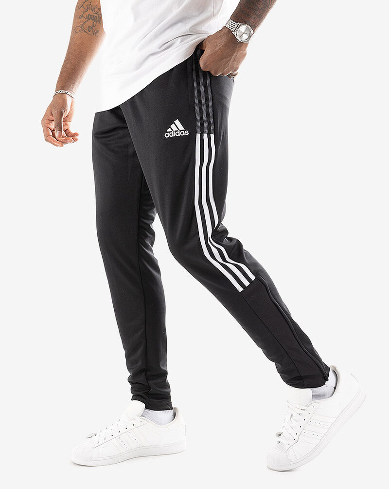 adidas_gh7305_01.jpg