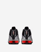 Nike Big Kids' Shox R4 CW2626-005 Black 4