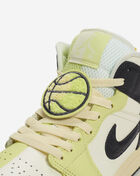 Air Jordan 1 Mid SE