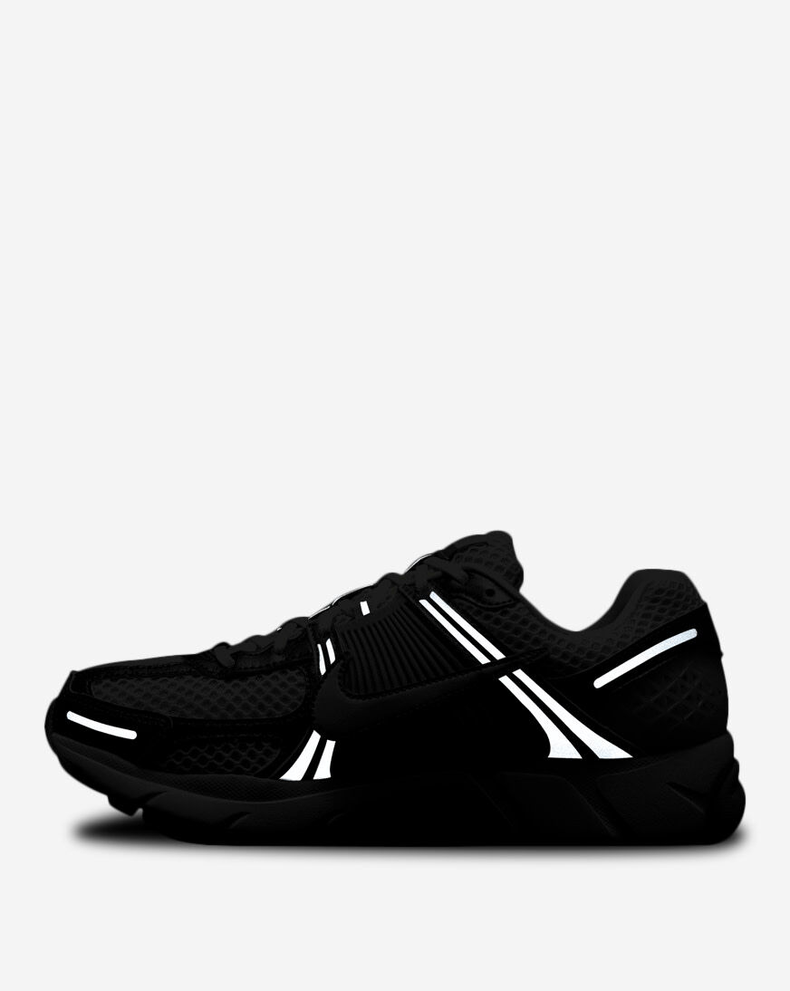 Shop Nike Zoom Vomero 5 HJ7247-099 white | SNIPES USA